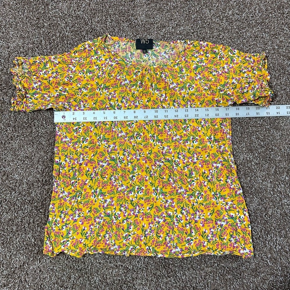 W5 Yellow Flutter Sleeve Ruffled Blouse - Picture 4 of 8